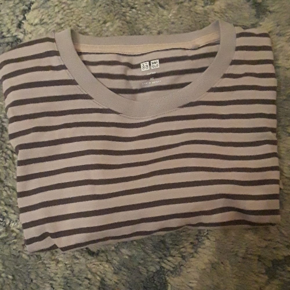 Uniqlo supima t-shirt